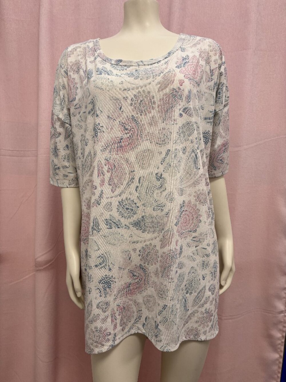 LuLaRoe Large Paisley Floral Tunic Top Oversized High Low Ivory Blue Pink